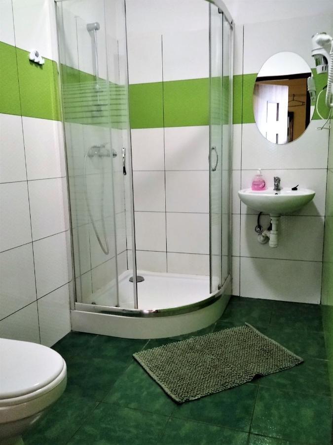 Hostel Omega Rzeszów Eksteriør billede