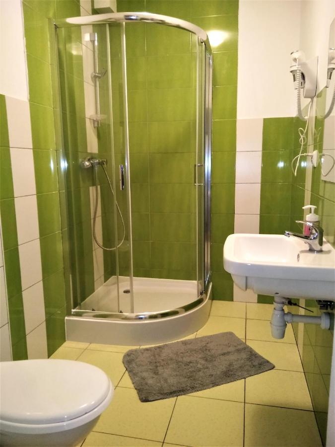 Hostel Omega Rzeszów Eksteriør billede