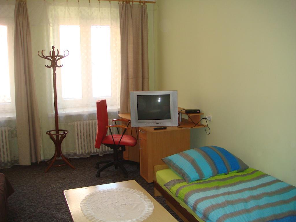 Hostel Omega Rzeszów Værelse billede