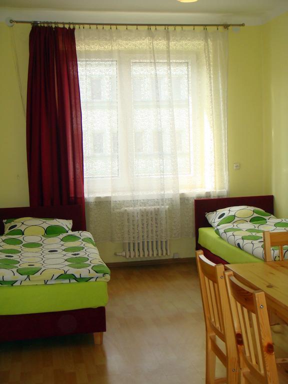 Hostel Omega Rzeszów Værelse billede