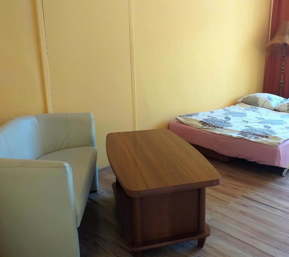 Hostel Omega Rzeszów Eksteriør billede